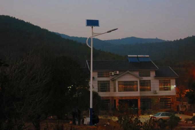 Φωτεινοί σηματοδότες 4200k 12V των προσαρμοσμένων οδηγήσεων 55W ηλιακών τροφοδοτημένοι/αυτόματη μακριά ζωή υπηρεσιών 24V